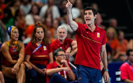 Miki Oca deja la selección española femenina de waterpolo unos meses después de ganar el oro olímpico en París