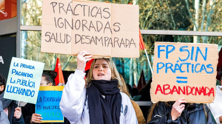 La Fiscalía investiga al Gobierno de Ayuso por fraccionar más de tres millones en contratos menores para obras en ocho centros educativos