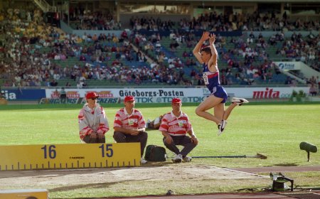 Jonathan Edwards: “Hay algo único en un récord del mundo que lo convierte en la cumbre del deporte”
