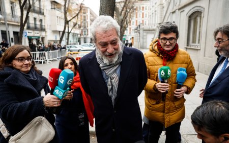 Miguel Ángel Rodríguez asume la defensa del novio de Ayuso: “Es un hombre honorable, brillante, nunca se ha declarado culpable”