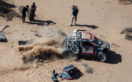 Al-Attiyah le da la razón a Sainz y Loeb tras una primera semana del Dakar dura y polémica