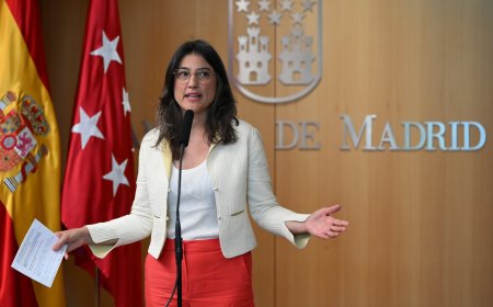 El PP rechaza citar en la Asamblea a la pareja de Ayuso con el alias de “Alberto Quirón” por faltar a “la cortesía parlamentaria”