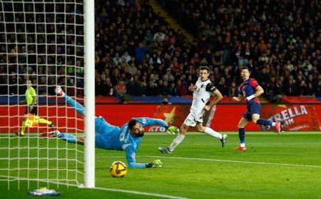 Así te hemos contado la goleada del Barcelona al Valencia en Montjuic