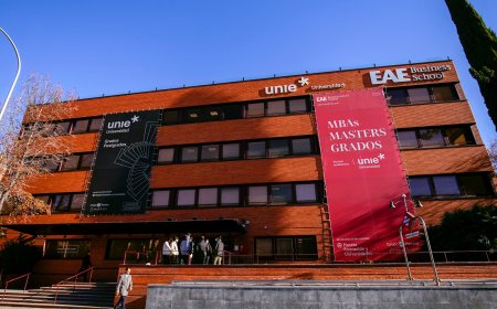 El drama de la escuela de negocios EAE en Madrid: miles de euros y más de un año esperando el diploma