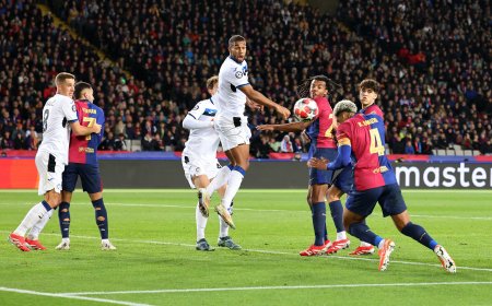 La renovación de Ronald Araujo: el futuro se aferra al Camp Nou