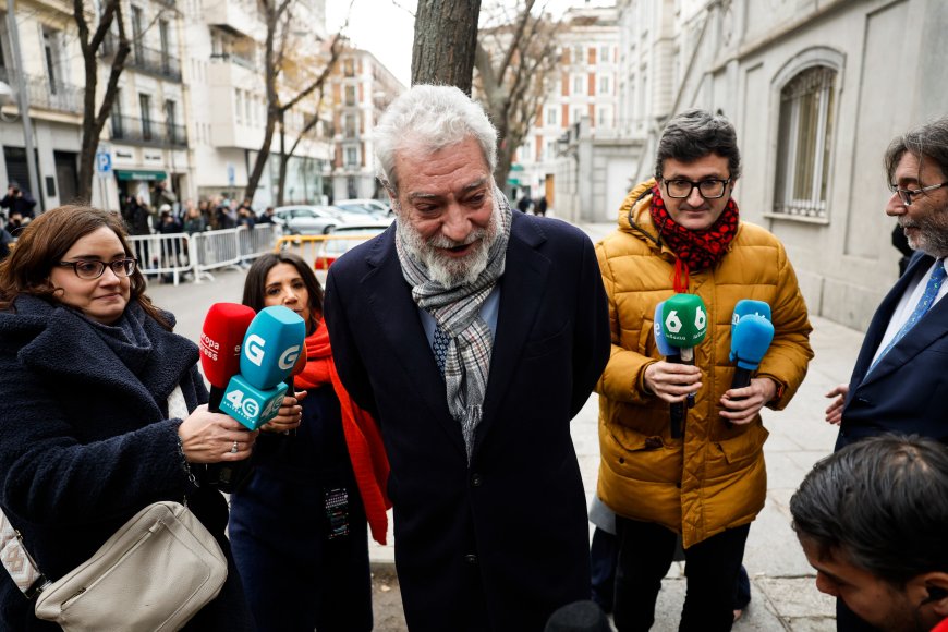 Miguel Ángel Rodríguez asume la defensa del novio de Ayuso: “Es un hombre honorable, brillante, nunca se ha declarado culpable”