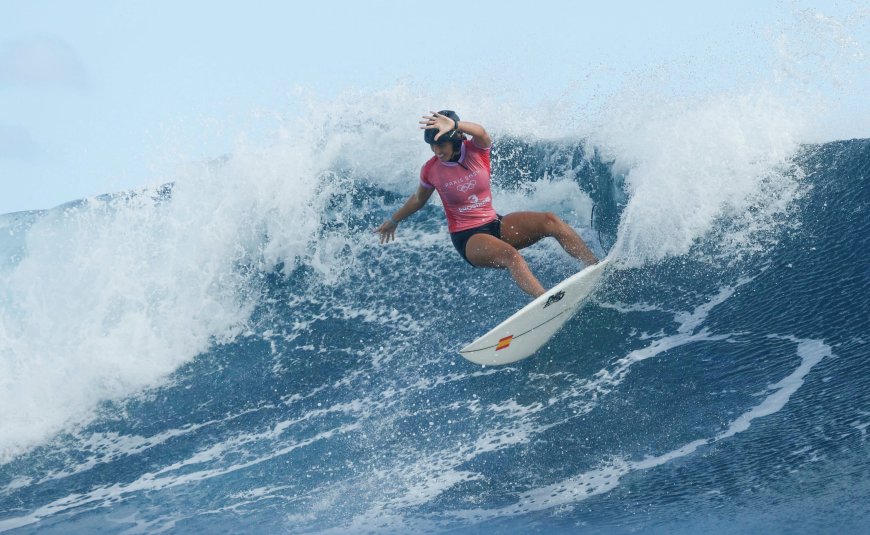 Nadia Erostarbe: “Los mejores surfistas son los que más se lo creen”