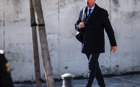 Los primeros testigos describen las maniobras de Rubiales para minimizar el beso a Jennifer Hermoso