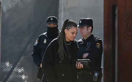 Putellas, Paredes, Codina, Ecube y la manada (buena) de Jennifer Hermoso