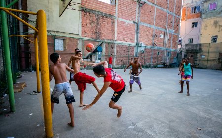 Jugar, vivir, sentir narrando