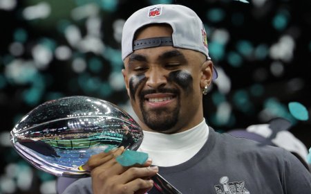 El ‘quarterback’ Jalen Hurts ya puede cambiar su salvapantallas