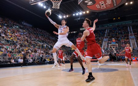 Hezonja se viste de Súper Mario y el Madrid arrolla al Manresa