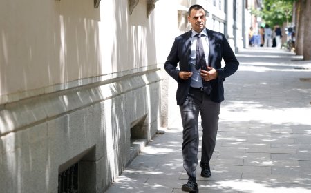 La pareja de Ayuso vuelve hoy al juzgado con la incógnita de si ratificará su confesión de culpa