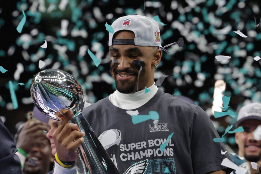 Jalen Hurts: “La defensa gana campeonatos”