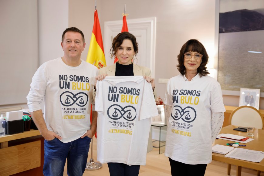 Ayuso alienta el miedo a la ocupación en Madrid y el Gobierno la desmiente