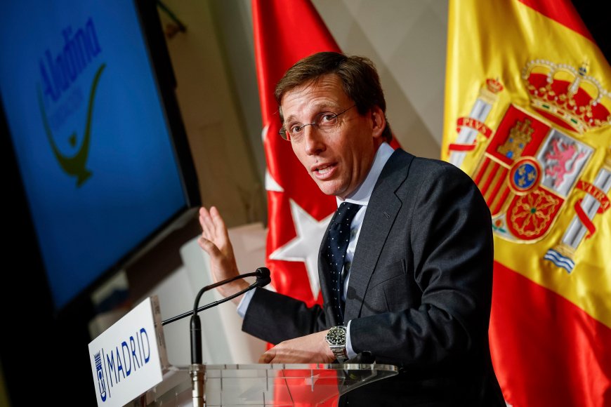 Almeida y el Delegado del Gobierno se lanzan insultos y eliminan cualquier intento de colaboración