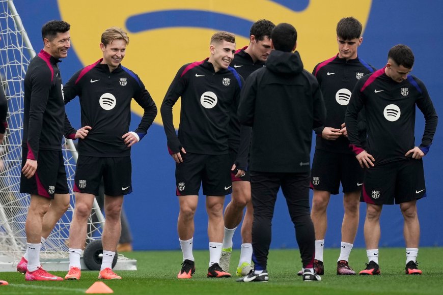 Las Palmas - Barcelona en directo | Casadó y Fermín vuelven al centro del campo azulgrana