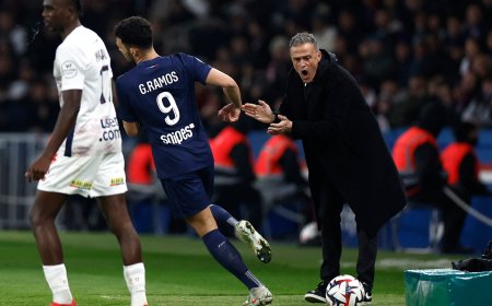 Luis Enrique, más idolatrado que Mbappé