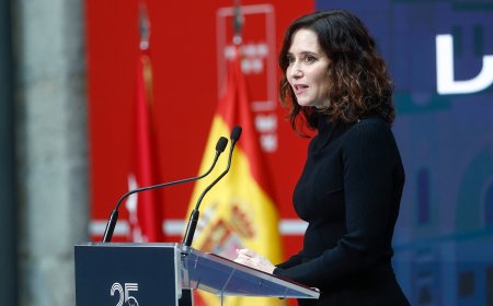 Ayuso, que convocó a Begoña Gómez a la Asamblea, afea a Más Madrid que cite a su pareja en el Congreso: “No es político”