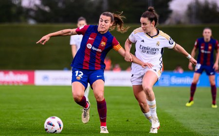 Real Madrid - Barcelona, dos realidades opuestas en el centro del campo