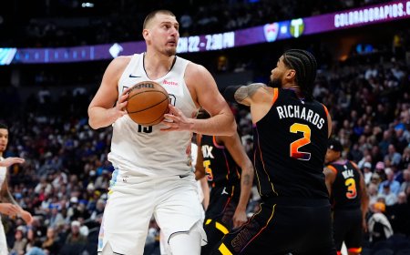 Nikola Jokic se convierte en el primer jugador de la historia de la NBA en conseguir un triple doble de al menos 30 puntos, 20 rebotes y 20 asistencias