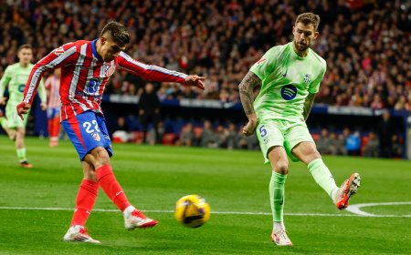 Atlético de Madrid - Barcelona en directo | Julián Alvarez marca el primero para el Atlético