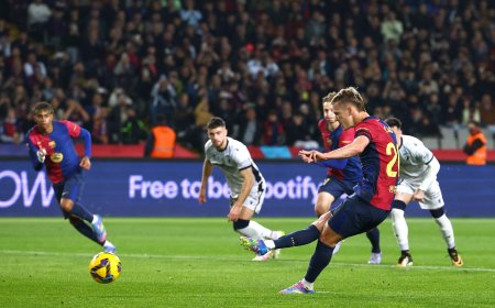 Tras la lesión de Dani Olmo, el Barcelona se queja del calendario: “No somos máquinas”