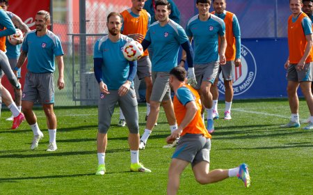 Atlético - Barcelona en directo | Ferran es titular y sustituye a Lewandowski