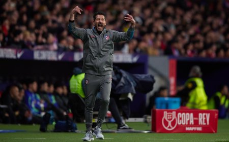 Simeone rectifica un plan inicial rácano: “El primer tiempo no fue bueno, pero no para pedir perdón”