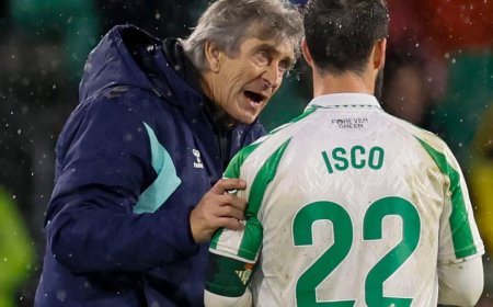 Pellegrini, del fin de ciclo a hacer historia: Barcelona y Betis, los dos mejores de la segunda vuelta, se miden en Montjuïc