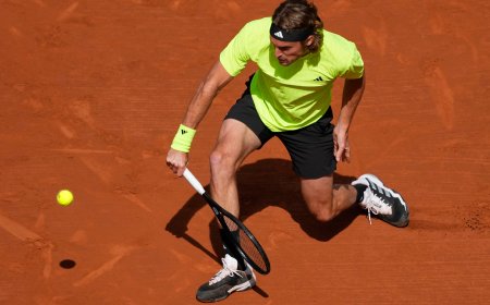 Ruud, que escapa del lío, y Tsitsipas ya están en los cuartos de final del Godó