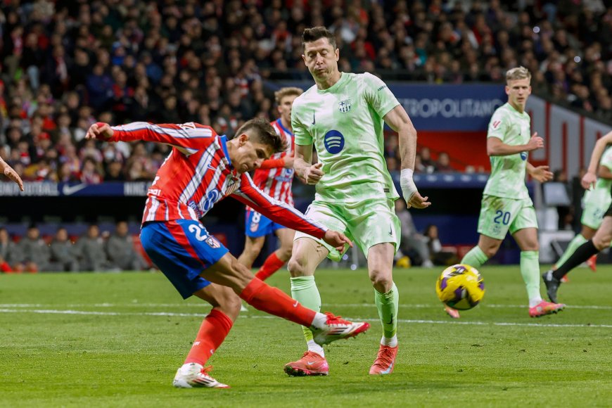 La necesidad contra la ambición: Atlético y Barça se citan por cuarta y definitiva vez en un partido imprevisible