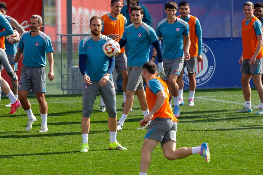 Atlético - Barcelona en directo | Ferran es titular y sustituye a Lewandowski