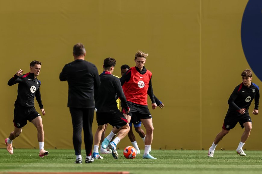 Barcelona - Betis en directo | Gavi y Ferran entran en el once titular