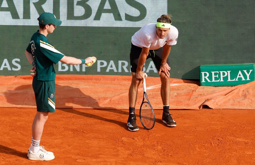 Zverev, la torre que sigue tambaleándose: “Mi nivel es inaceptable”