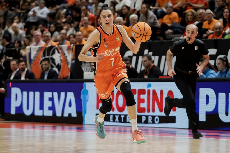 Alba Torrens: “Hoy asumo los roles que me tocan en cada momento, cuando era joven solo asumía uno”