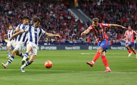 Sorloth fulmina a la Real Sociedad con un triplete en cuatro minutos