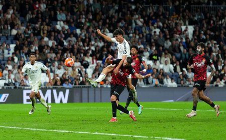 La remontada de Vallejo y Jacobo para el Madrid alarga la Liga