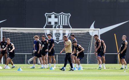 Flick, el Barça y la estrategia del fuera de juego: una táctica que bien vale una Liga