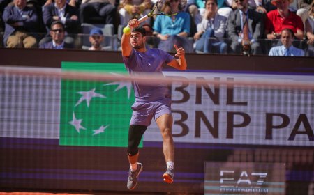 Alcaraz vence a Musetti y accede a la final del Masters de Roma