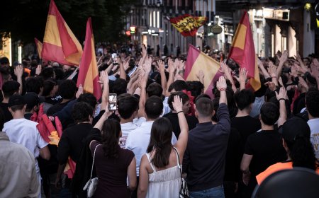 El pantalón beige y la normalización del fascismo