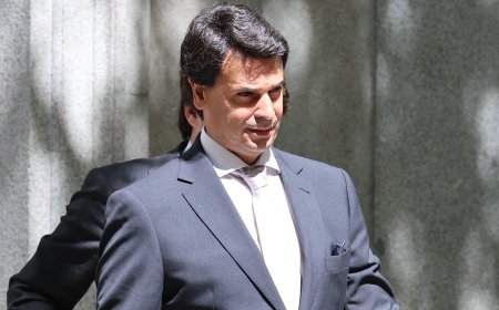 La jueza procesa a la pareja de Ayuso por fraude fiscal y falsificación de documentos