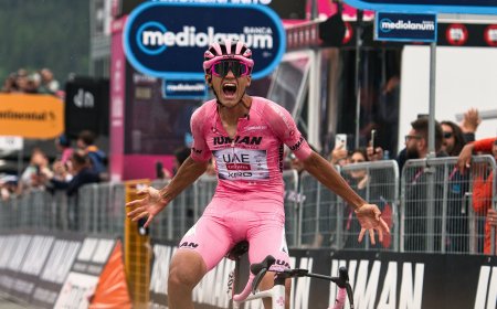 Isaac del Toro, el ciclista que llegó desde Ensenada para conquistar el Giro