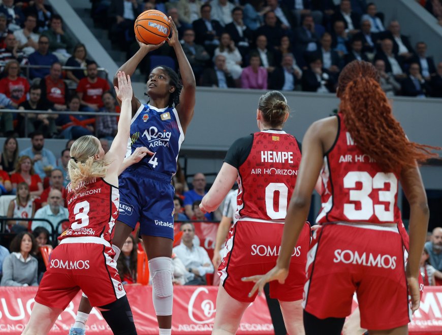 El Valencia Basket gana la Liga Femenina de baloncesto ante el Zaragoza
