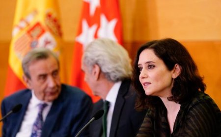 Próximo episodio del ‘caso residencias’: ¿Qué se decidió en la reunión de la cúpula de Ayuso?