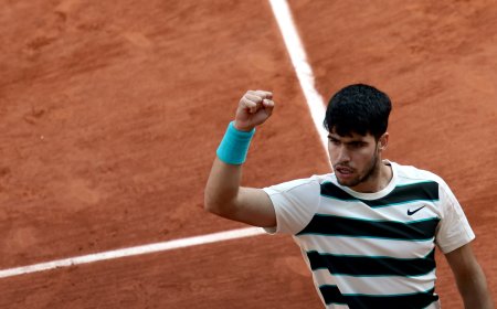 Sinner - Alcaraz, la final de Roland Garros en directo | Alcaraz gana el cuarto set en el ‘tie-break’ (7-6(3) y fuerza el quinto