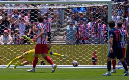 PSG - Atlético de Madrid en directo | Vitinha y Fabián dan ventaja al PSG en el marcador tras la primera mitad