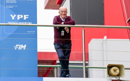 Carmelo Ezpeleta, CEO de MotoGP: “Hay que llegar  a más gente y contar mejor las historias del ‘paddock”