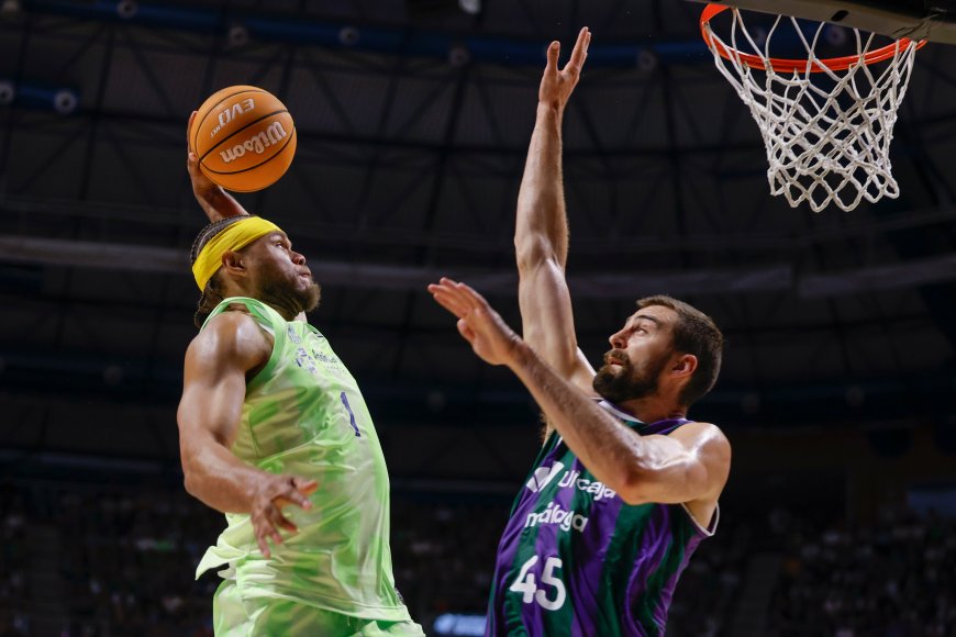 El Barcelona recupera ante el Unicaja la fe y el baloncesto a tiempo