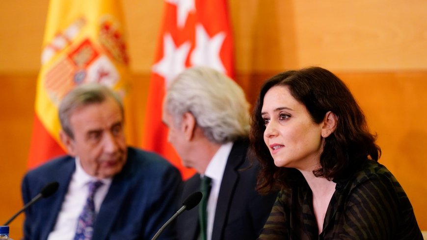 Próximo episodio del ‘caso residencias’: ¿qué se decidió en la reunión de la cúpula de Ayuso?